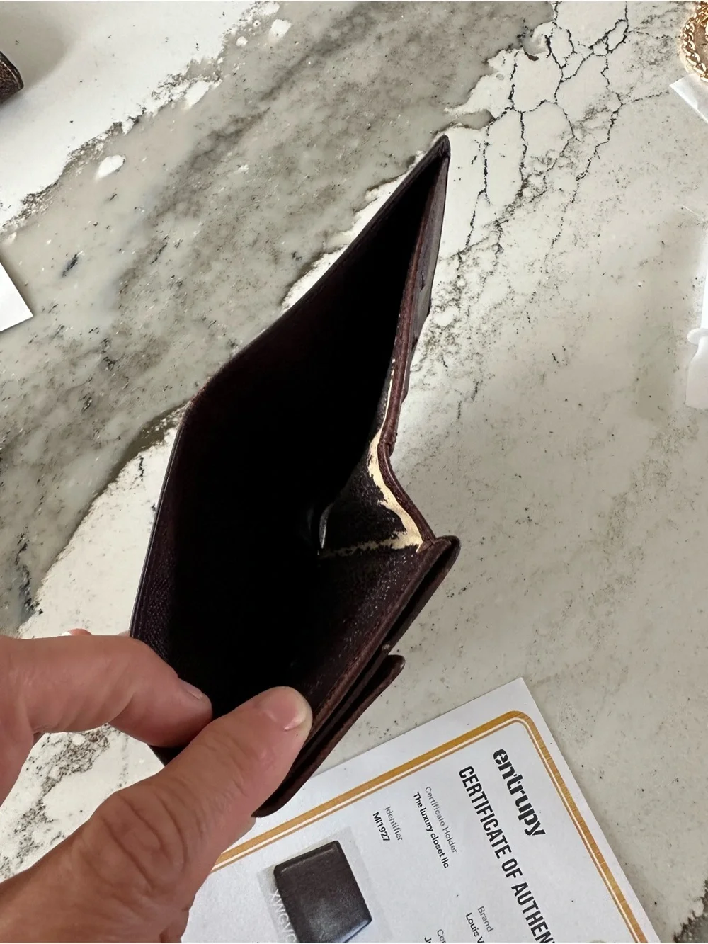 Louis Vuitton Dark Burgundy/Maroon Leather Men's Bifold Wallet